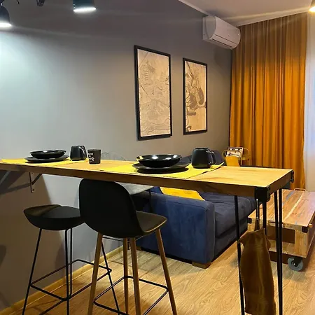 Апартамент Boutique 2bb 2br Location And Stunning View! Велико Търново
