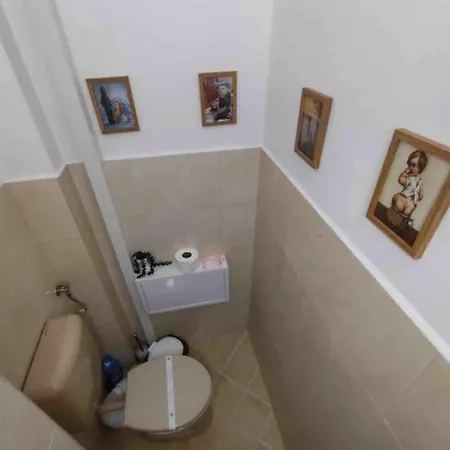 Апартамент Boutique 2bb 2br Location And Stunning View!