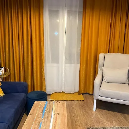 Апартамент Boutique 2bb 2br Location And Stunning View!