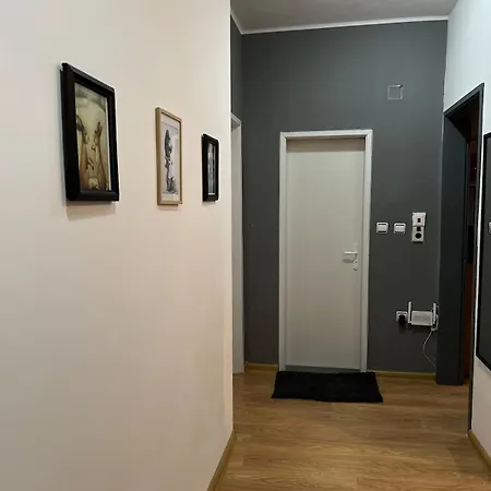 Boutique 2bb 2br Location And Stunning View!