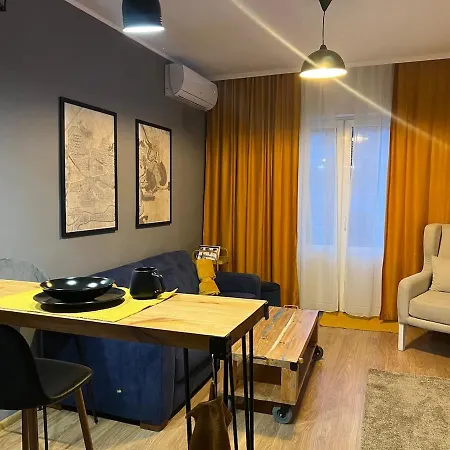 Апартамент Boutique 2bb 2br Location And Stunning View! Велико Търново